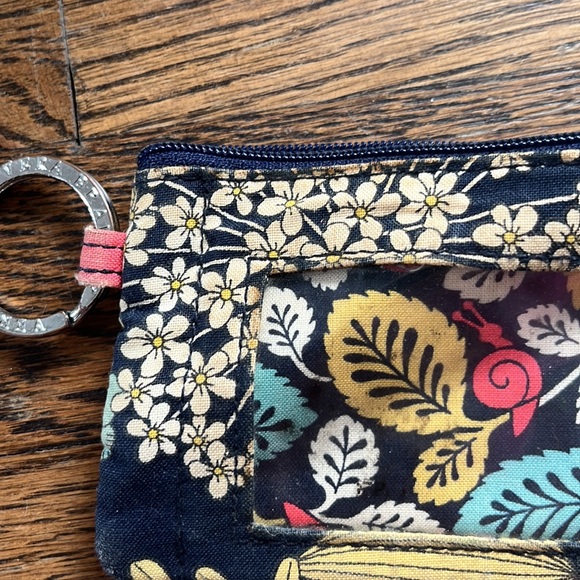 Vera Bradley Zip ID Csae - Picture 4 of 4